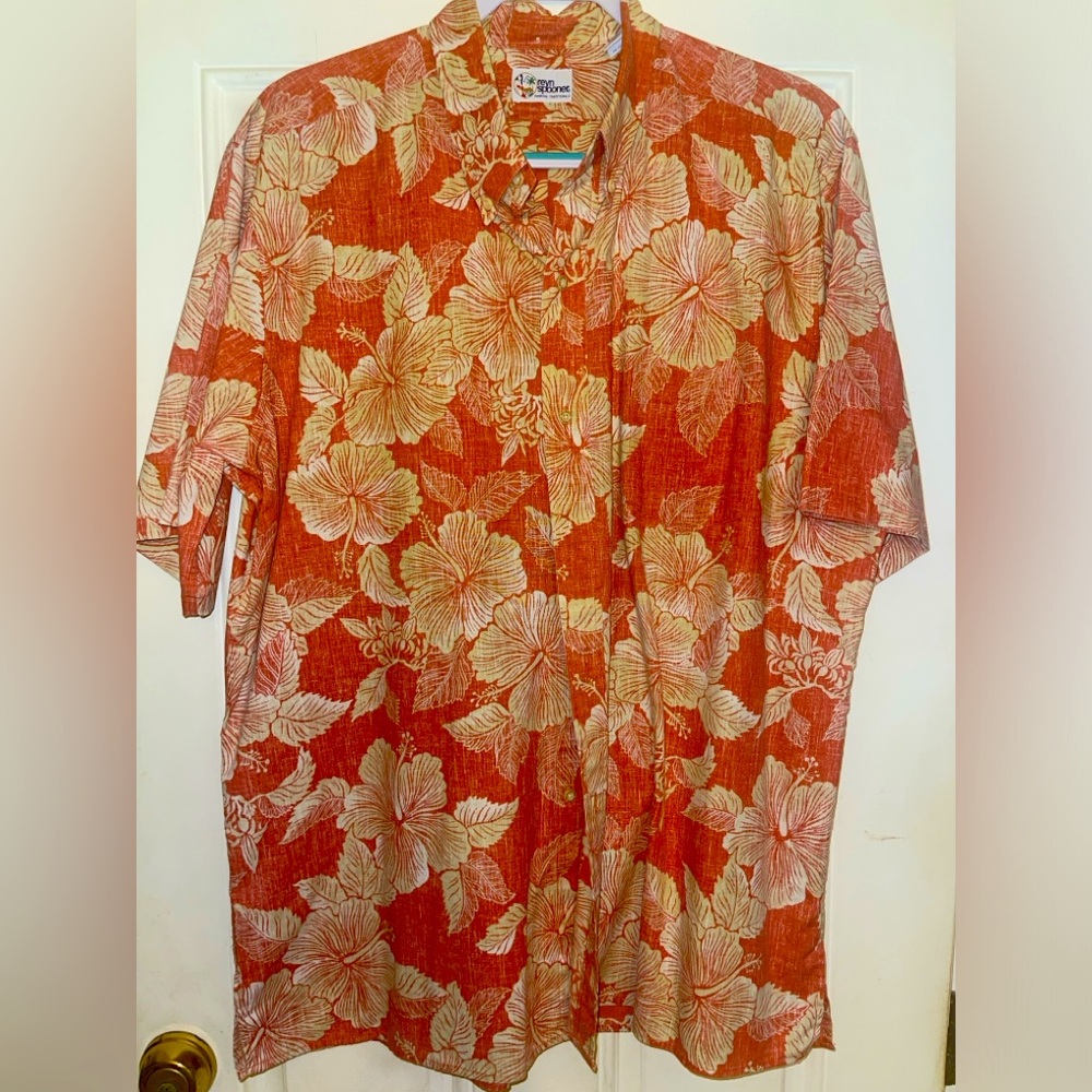 Reyn Spooner Hawaiian Traditional Aloha Shirt - Orange Floral, 100% Cotton.